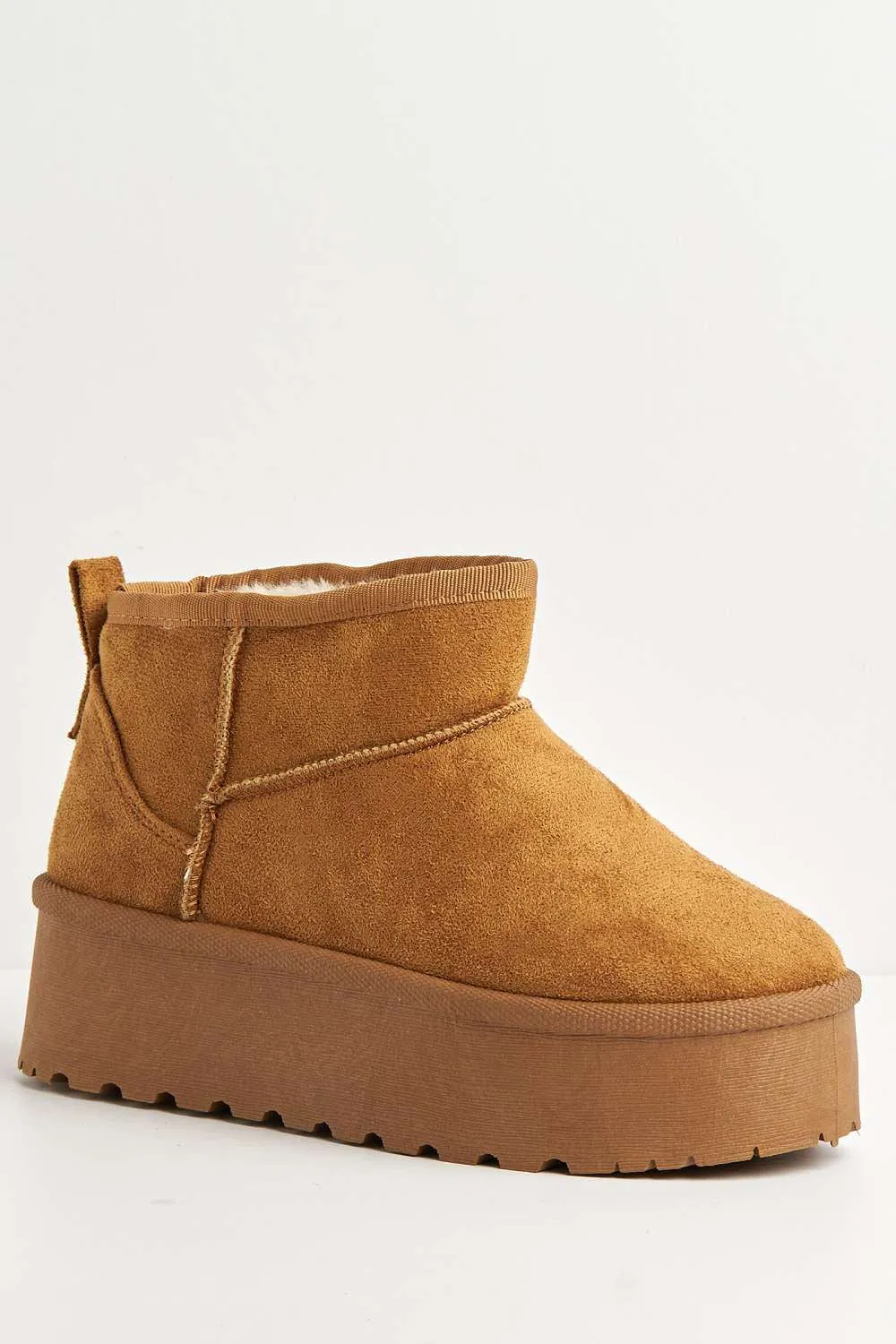 Dahl Faux Fur Lining Chunky Sole Ankle Boots in Camel