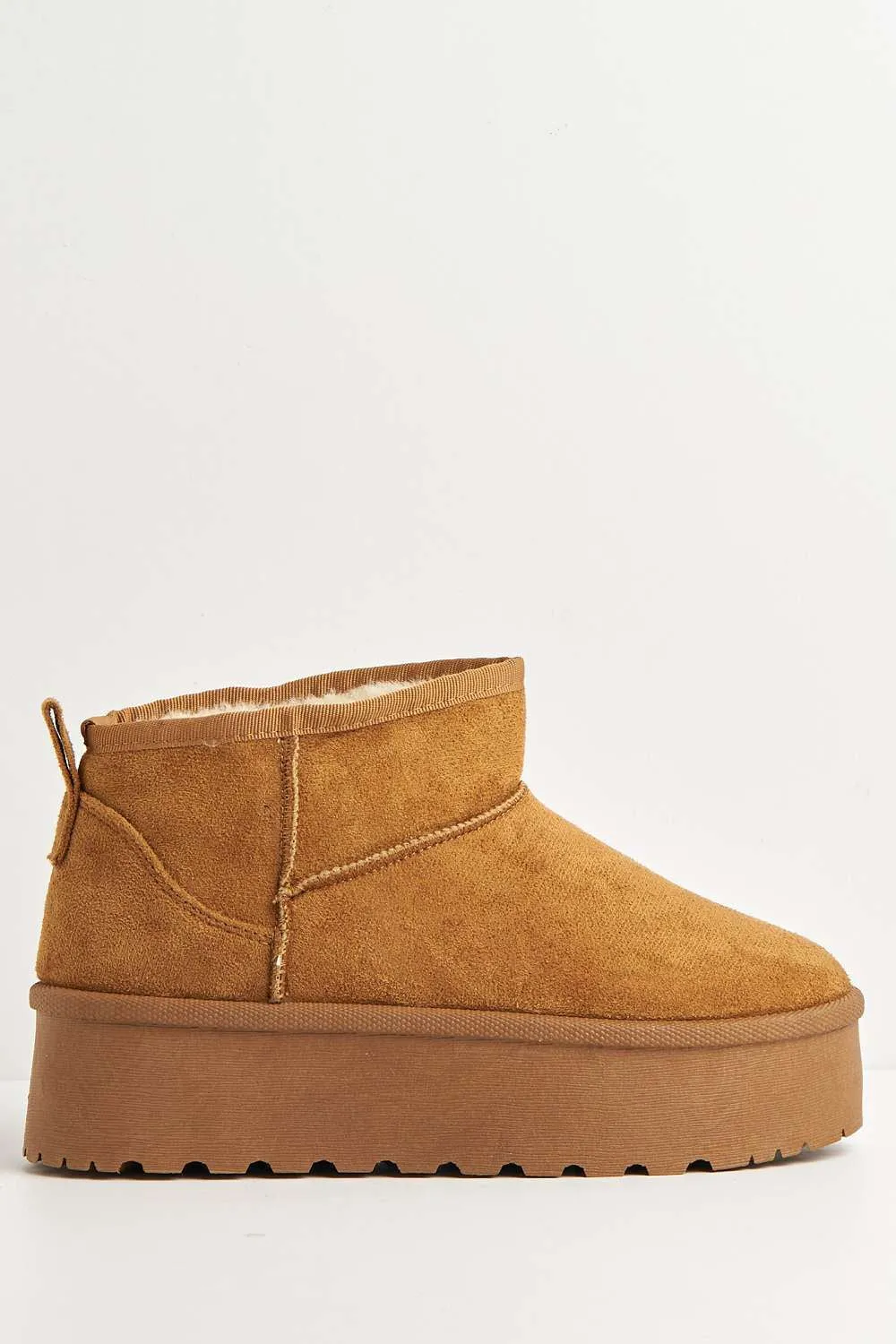 Dahl Faux Fur Lining Chunky Sole Ankle Boots in Camel