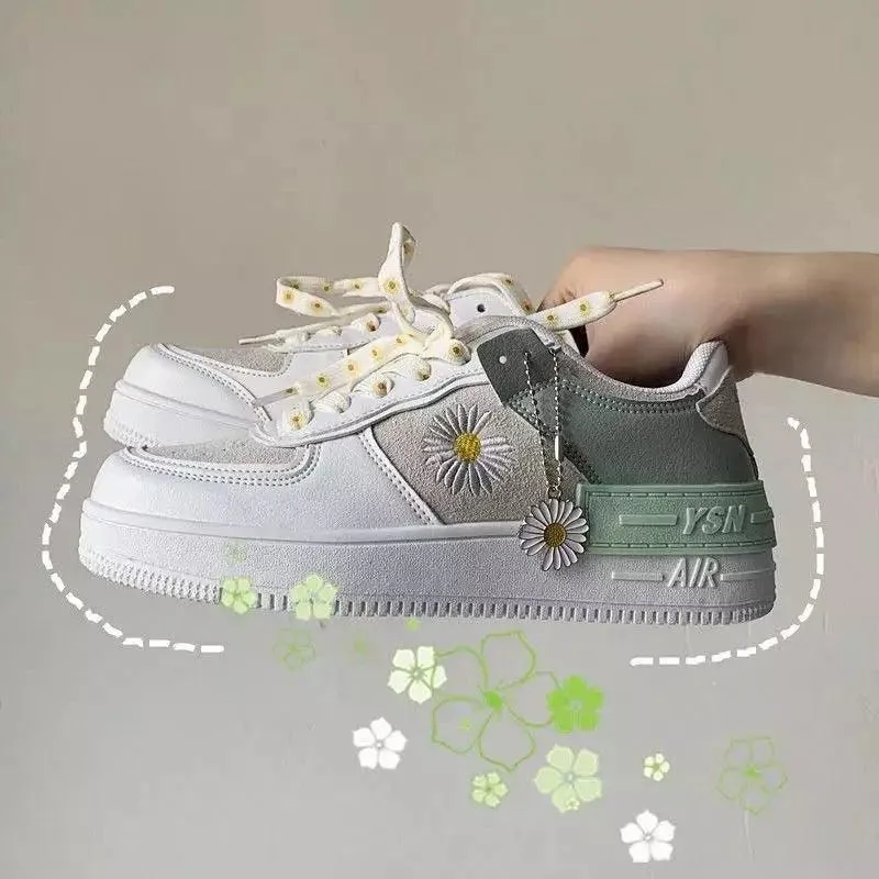 Daisy Dazed Sneakers