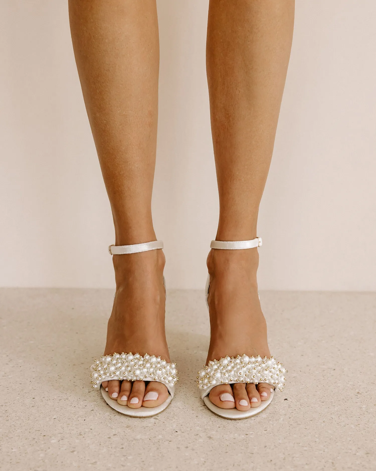 GLORIOUS - IVORY PEARL VELVET BRIDAL SHOES