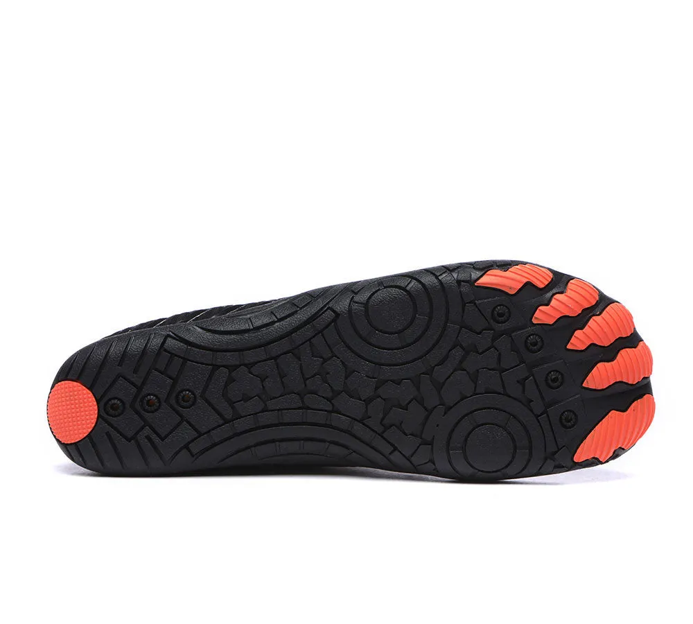 Men Water Shoes With Honeycomb Insole